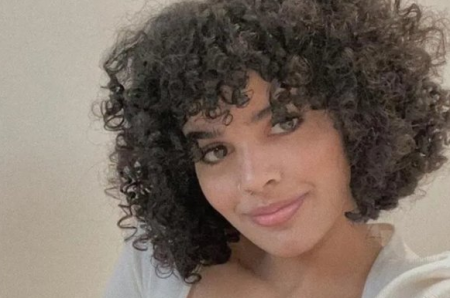 رهف القنون في صورة جريئة عارية وتدعو متابعيها لتقبيل مؤخرتها